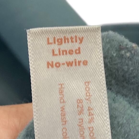 Cacique Lightly lined no wire sage green Wireless Bra 
Size 50D - Picture 4 of 8